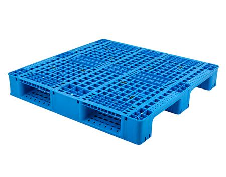 是什么原因引起塑料托盤的氣味？